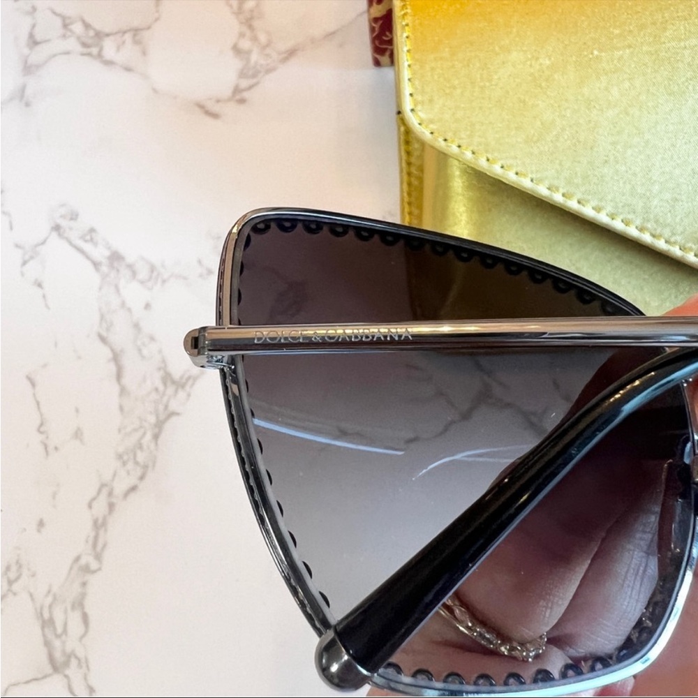 DOLCE & GABBANA Authentic Women’s Sunglasses DG2212 04/8G Gunmetal Gradi… - Picture 8 of 10